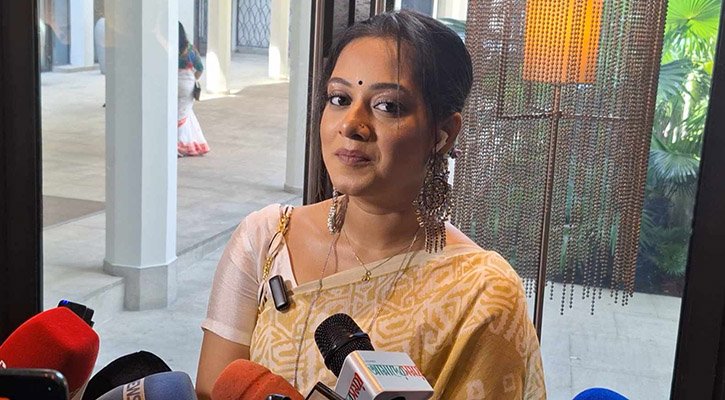 ‘সেলিব্রেটি ক্রিকেট লিগ হওয়া উচিৎ ছিল সেলিব্রেটিদের নিয়ে’