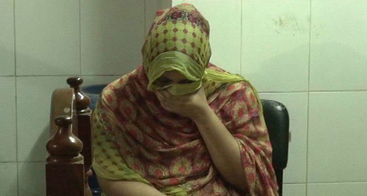 টিকটকে প্রেম করে তরুণীর বিয়ে, অতঃপর…