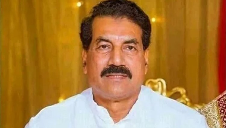 গভীর রাতে আটক হলেন খায়রুল কবির খোকন