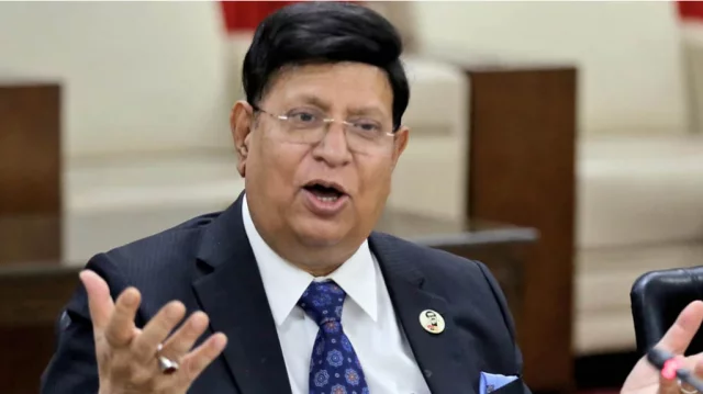 রাজনৈতিক পরিস্থিতি বিদেশিদের কাছে তুলে ধরবেন পররাষ্ট্রমন্ত্রী