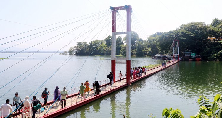 দেড় মাস বন্ধ থাকার পর খুলে দেওয়া হলো ঝুলন্ত সেতু
