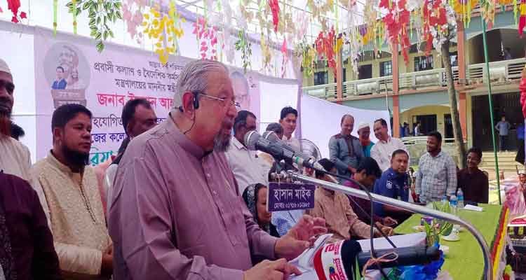 চ্যালেঞ্জ মোকাবিলার লক্ষ্যে কাজ করে যাচ্ছে সরকার: মন্ত্রী ইমরান