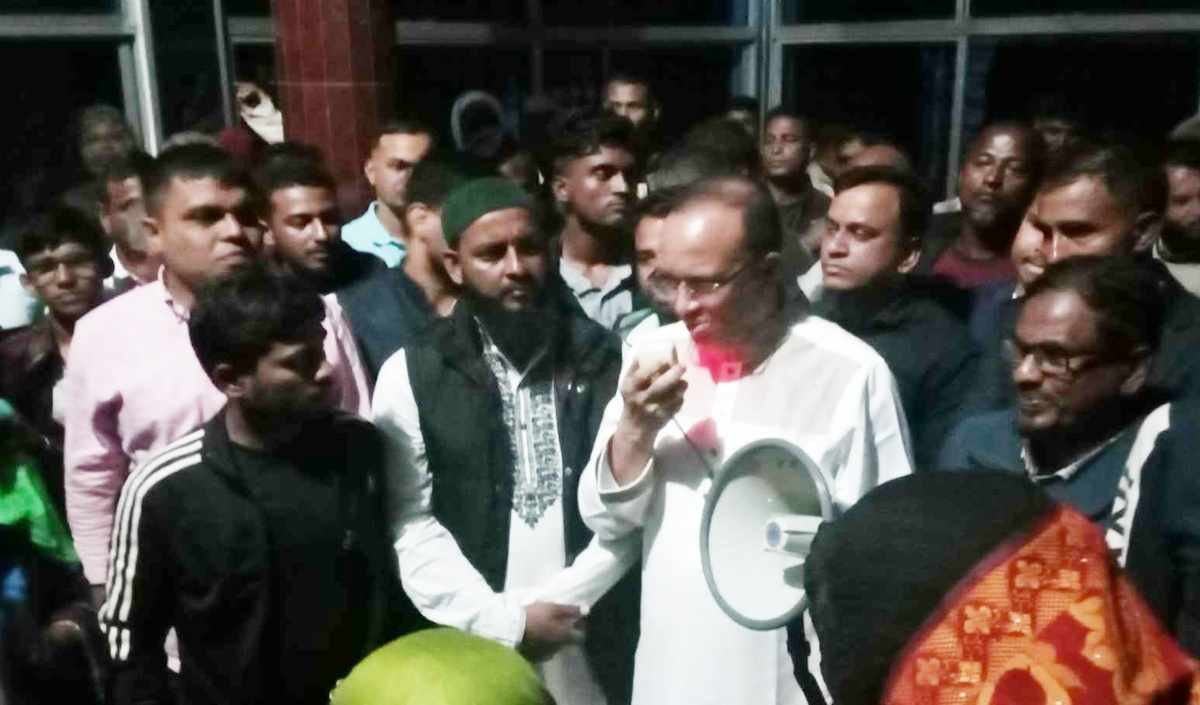 জনগণের সমর্থন আদায় করতে হবে ভালবাসা দিয়ে- এমপি মোকাব্বির