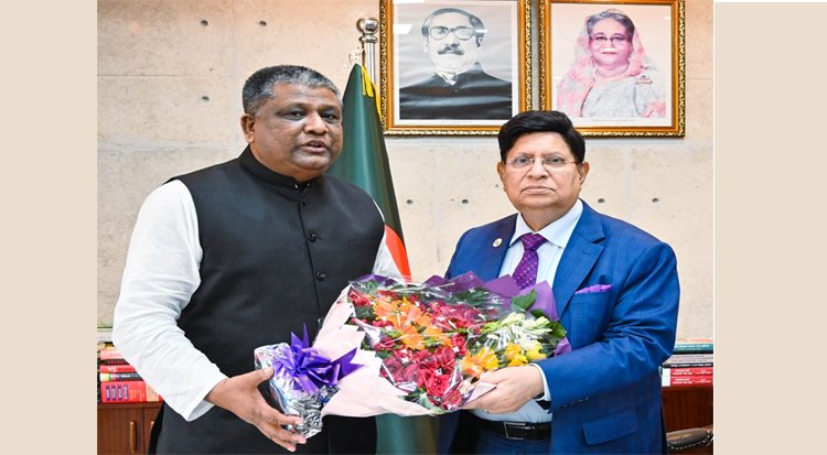 পররাষ্ট্রমন্ত্রীর সঙ্গে দেখা করলেন মেয়র আনোয়ারুজ্জামান চৌধুরী
