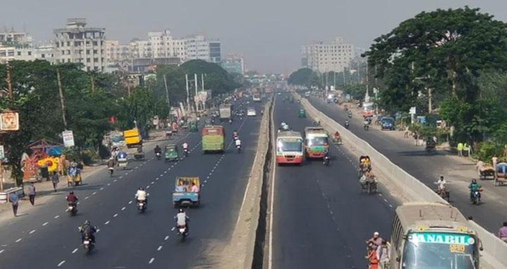 বিএনপি-জামায়াত এবং সমমনা দলগুলোর ৪৮ ঘণ্টার অবরোধ শুরু