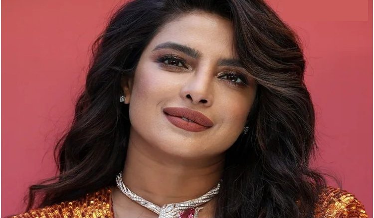 এবার শিকার হলেন প্রিয়াংকা