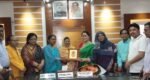 রূপা চক্রবর্তীকে সিলেট সরকারি মহিলা কলেজের সম্মাননা প্রদান