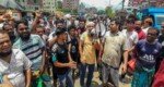 বাড়িতে গ্যাস নেই: পুলিশের প্রতিশ্রুতিতে সড়ক ছাড়লেন কাজলার আন্দোলনকারীরা