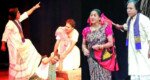 আজ শিল্পকলা একাডেমীর মূল লে ‘সী-মোরগ’