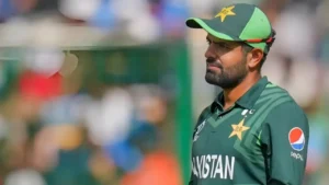 জাতীয় দলে ফিরতে দুই শর্ত বাবরের সামনে